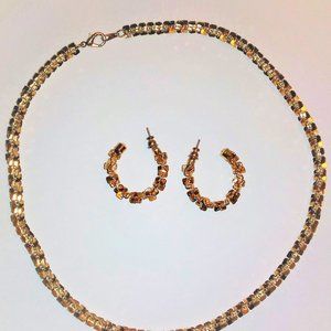 Korea vintage necklace and earrings gold tone